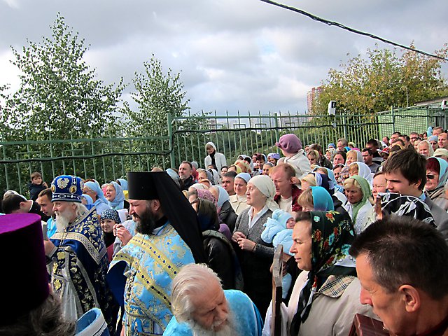 RozhdestvoPresvyatoyBogoroditsy2011_43