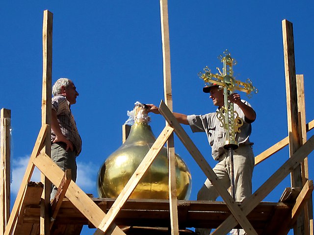 OsvyashenieKresta2011_10